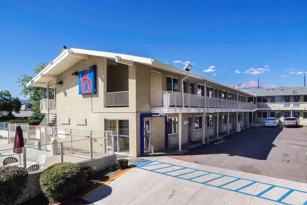 Motel 6 Colorado Springs, CO  South/Metro Area